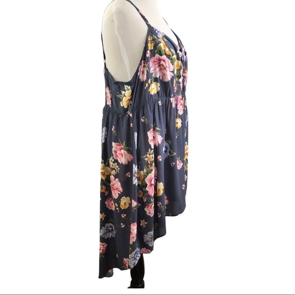 TORRID Blue Pink Yellow Floral Smocked Sun DRESS 4 4X Tie Front Tank hi lo hem - Picture 11 of 12